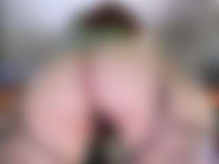 Live cam show with Violet Fugazzi - Pinup on livesuperchat.net
