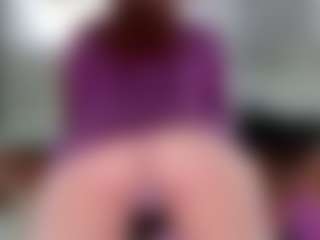 Live cam show with Violet Fugazzi - Girlnextdoor on Camsoda