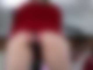 Live cam show with Violet Fugazzi - Dildo on xDating