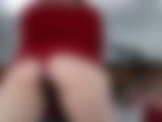 Live cam show with Violet Fugazzi - Hidden Cam on xDating