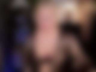 Live cam show with YolandaKiss - Blonde Hair on anonymated.com