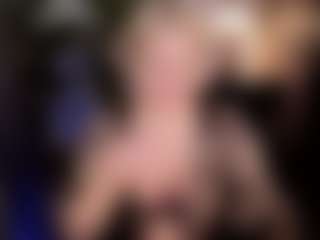 Live cam show with YolandaKiss - Amateur on chickslive.net