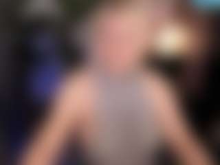 YolandaKiss MILF webcam performer live streaming