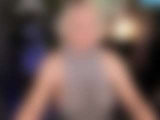 Live cam show with YolandaKiss - Tittyfuck on instabang