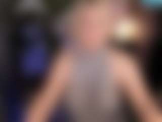 Live cam show with YolandaKiss - Pantyhose on Soda Cam