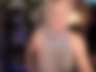 YolandaKiss MILF webcam performer live streaming
