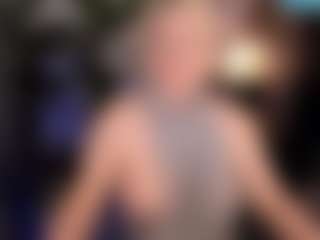 Live cam show with YolandaKiss - Mature on alttransgirls