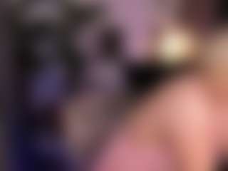 Live cam show with YolandaKiss - Nylon on xfollow cams