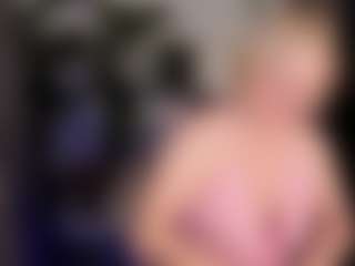 Live cam show with YolandaKiss - Nylon on fuck-show.com