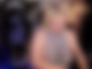 YolandaKiss's Live Sex Cam Show