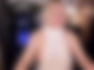 YolandaKiss MILF webcam performer live streaming
