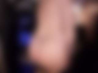 YolandaKiss's Live Sex Cam Show