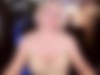YolandaKiss's Live Sex Cam Show