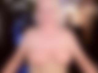 YolandaKiss's Live Sex Cam Show