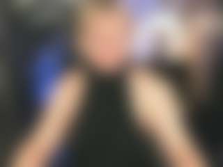 Live cam show with YolandaKiss - Blonde Hair on CamwithHer