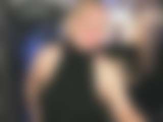Live cam show with YolandaKiss - Mature on Latina Girls