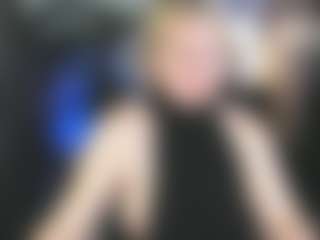 Live cam show with YolandaKiss - White Mature on CamSextacy