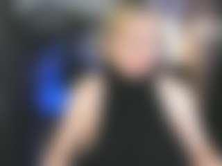 Live cam show with YolandaKiss - Blonde Hair Amateur on eurowanks.com
