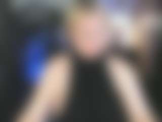 Live cam show with YolandaKiss - Blonde Hair Fetish on CamwithHer