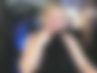 Live cam show with YolandaKiss - Fetish MILF on milfzrlive.com