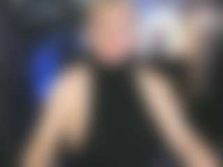 Live cam show with YolandaKiss - Amateur Mature on iamadamtest123.com