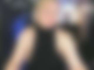 Live cam show with YolandaKiss - Blonde Hair MILF on iamadamtest123.com