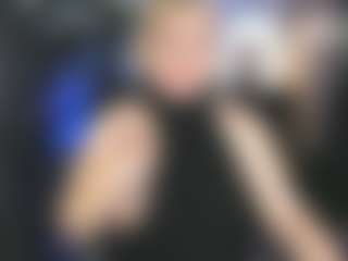 YolandaKiss's Live Sex Cam Show