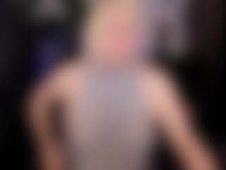 YolandaKiss's Live Sex Cam Show