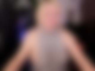 Live cam show with YolandaKiss - Blowjob Mature on CamClone