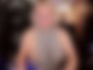Live cam show with YolandaKiss - Blonde Hair MILF on AdultVida.com