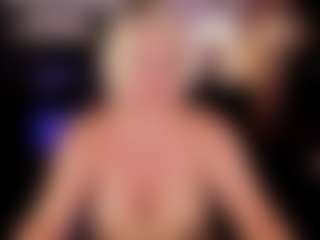 Live cam show with YolandaKiss - Spank on Taboo Cams XXX