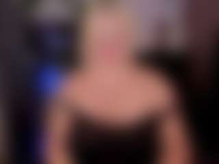 Live cam show with YolandaKiss - Mature on sexylivex.com