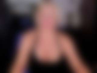 Live cam show with YolandaKiss - Middle Aged on Camsoda