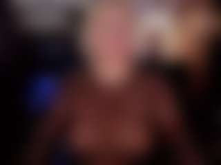 YolandaKiss's Live Sex Cam Show