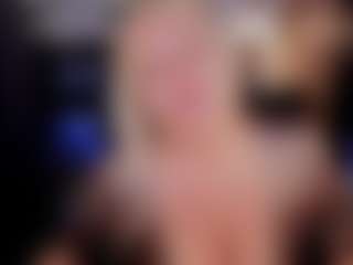 YolandaKiss's Live Sex Cam Show