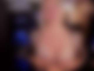 YolandaKiss's Live Sex Cam Show