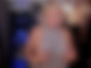 Live cam show with YolandaKiss - Tittyfuck on eurowanks.com