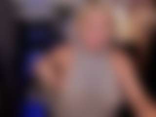 Live cam show with YolandaKiss - Amateur Mature on fuklive.com