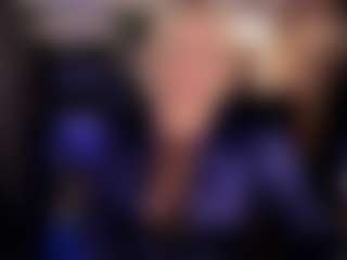 Live cam show with YolandaKiss - Mature on Big Tits