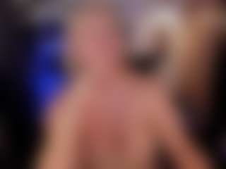 Live cam show with YolandaKiss - Middle Aged on Camsoda