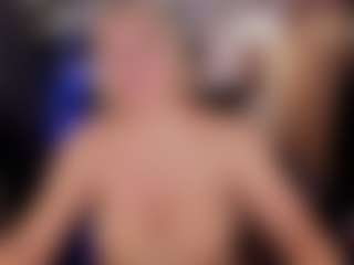 Live cam show with YolandaKiss - Blonde Hair on Camsoda
