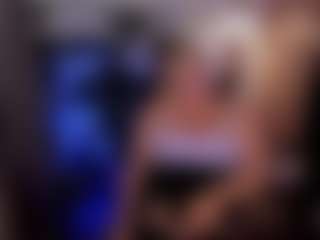 YolandaKiss's Live Sex Cam Show