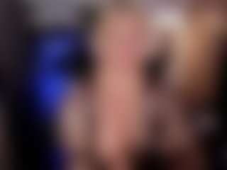 YolandaKiss's Live Sex Cam Show
