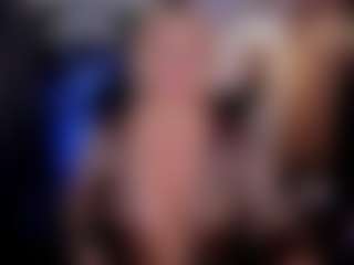 YolandaKiss's Live Sex Cam Show