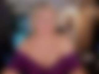Live cam show with YolandaKiss - Butt Plug on madthumbs
