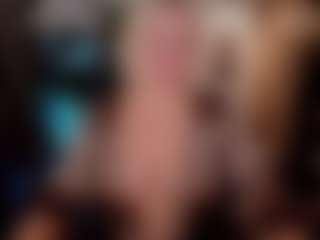 Live cam show with YolandaKiss - Blonde Hair MILF on fapnchat
