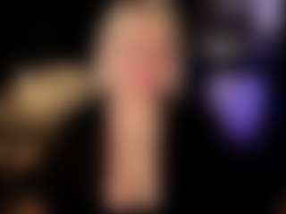 Live cam show with YolandaKiss - Average on Camsoda