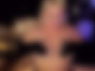 YolandaKiss's Live Sex Cam Show