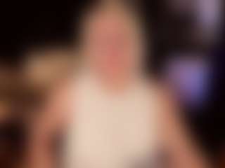 YolandaKiss's Live Sex Cam Show