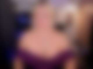 YolandaKiss's Live Sex Cam Show
